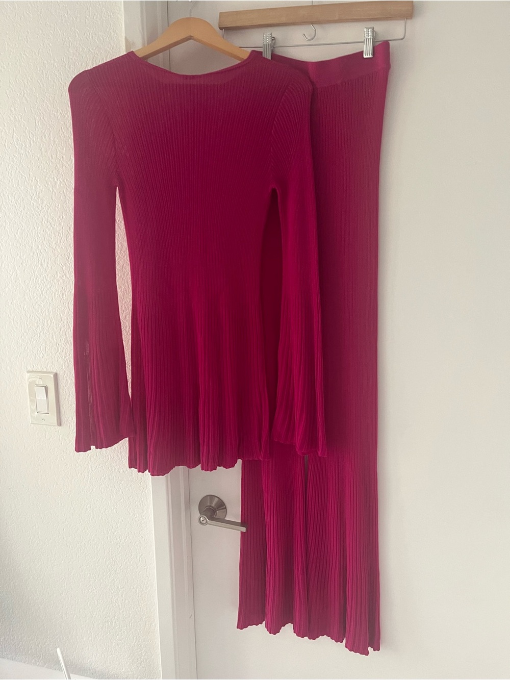 Cult Gaia SET Kasia Top (S) & Dahlia Pants (xs) Bloom fuchsia / magenta - Picture 4 of 13